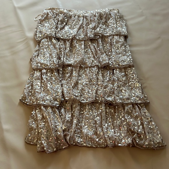 Miss Selfridge blush tiered sequin midi skirt - Picture 2 of 3